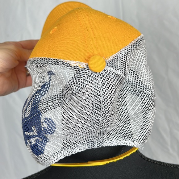 Lids Nashville Predators Gold SnapBack Trucker Hat with Hockey Player De… - Picture 4 of 6